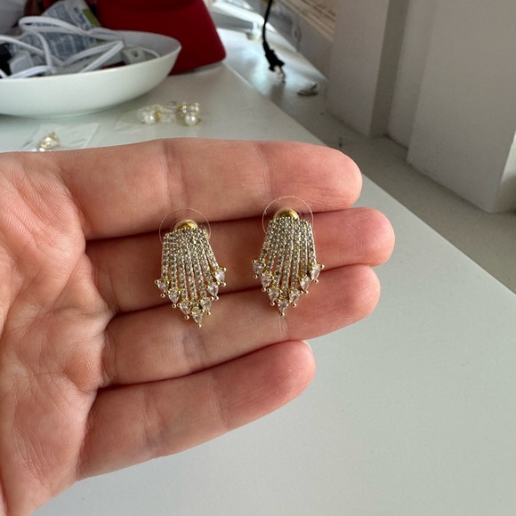 Unique Gold Crystal Fan Earrings Statement Bridal Bridesmaid Party Jewelry BNWOT - Picture 5 of 6